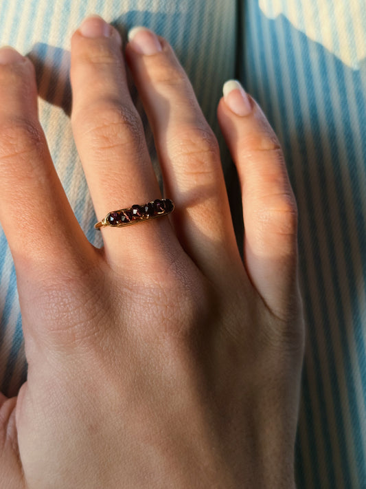 Berry Merlot Ring
